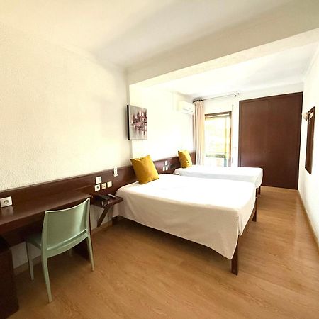 Residencial Dona Teresa Ξενοδοχείο Maía Εξωτερικό φωτογραφία